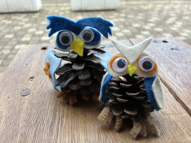 松ぼっくりを使った無料ワークショップ